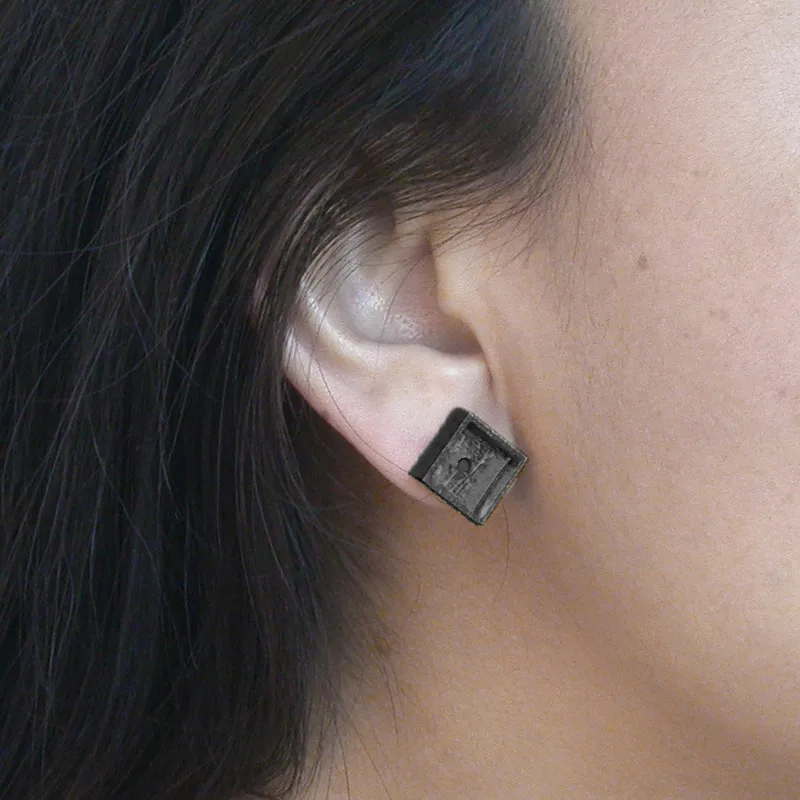 Small Square black silver Earrings